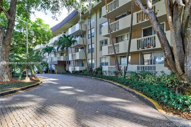 BAYVIEW PALMS CONDO - Residential