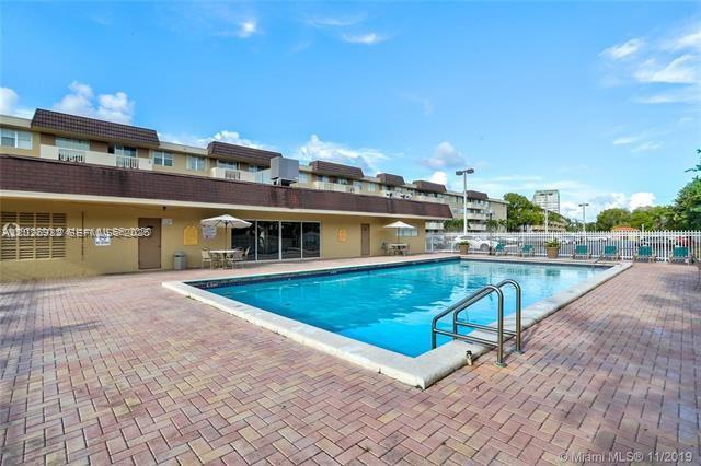 BAYVIEW PALMS CONDO - Residential