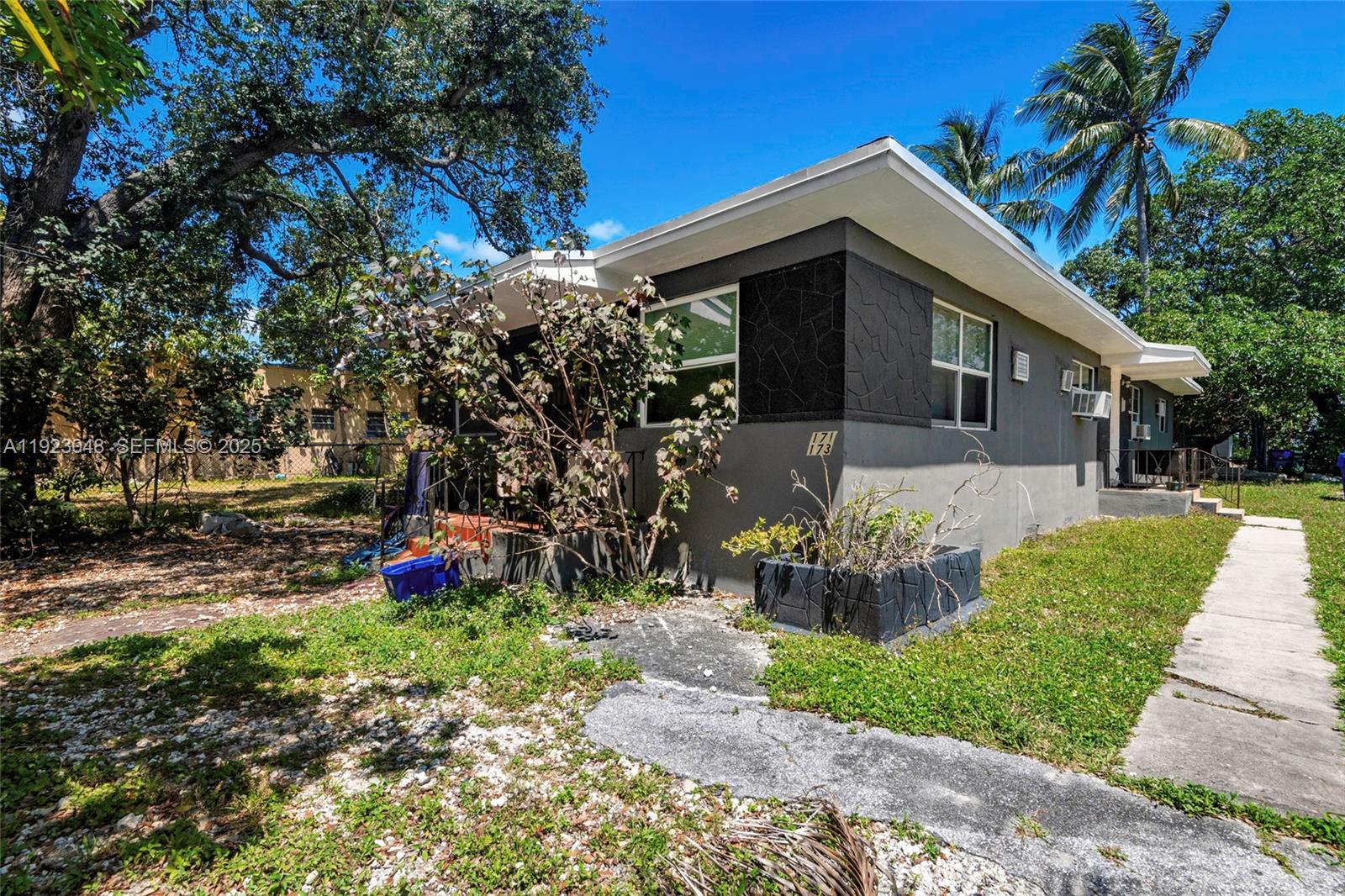 Fully remodeled duplex in the heart of Miami , Roof done with permit April 2021 , featuring two 2 bed/1 bath units. Both units are turnkey with modern finishes, updated kitchens, and stylish baths. Currently generating $4,600/month ($55,200/year) in gross rental income with low annual expenses of $17,560. Delivers a strong 6.5% cap rate at $575,000—perfect for savvy investors seeking cash flow and long-term appreciation. Professionally managed and landscaped. Located in a growing area with high rental demand. Great opportunity to own a cash-flowing asset in one of Miami’s hottest rental markets.