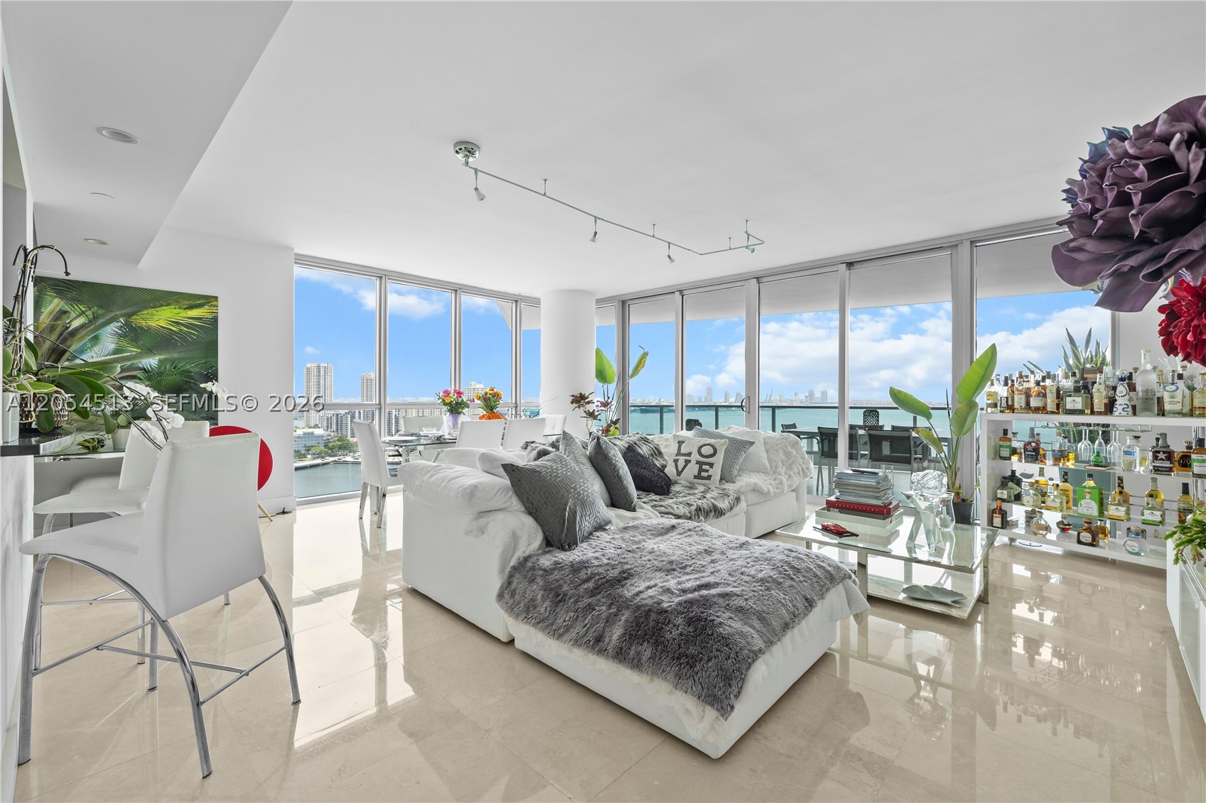 JADE RESIDENCES AT BRICKE - Residential