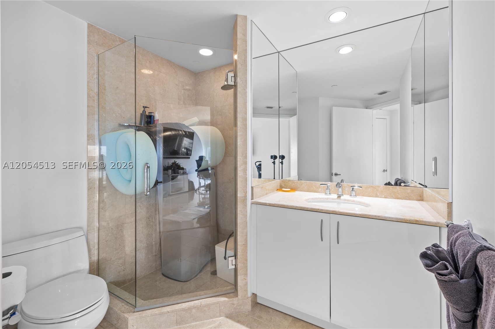 JADE RESIDENCES AT BRICKE - Residential