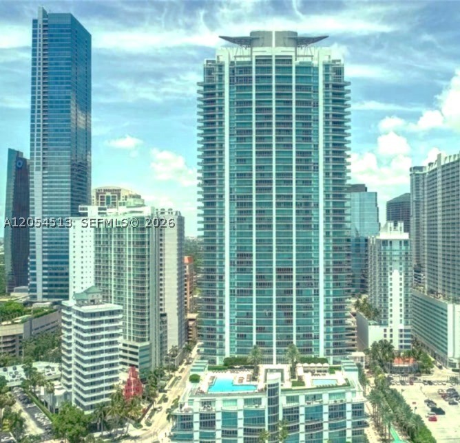 JADE RESIDENCES AT BRICKE - Residential