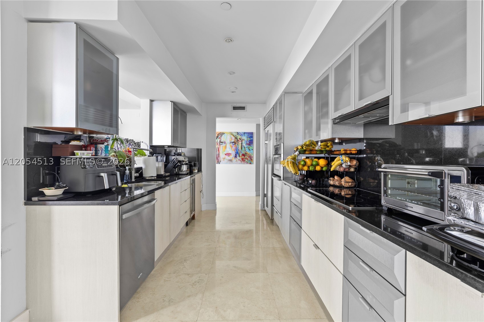 JADE RESIDENCES AT BRICKE - Residential
