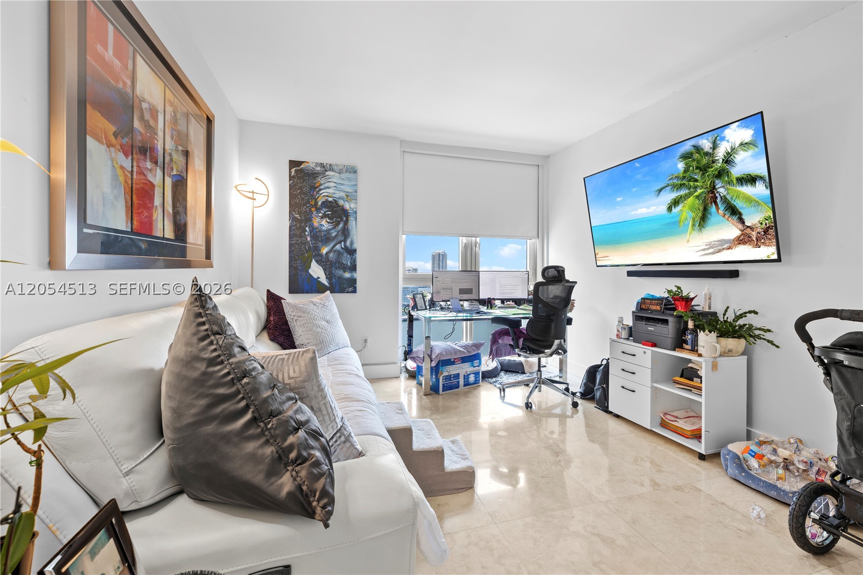 JADE RESIDENCES AT BRICKE - Residential