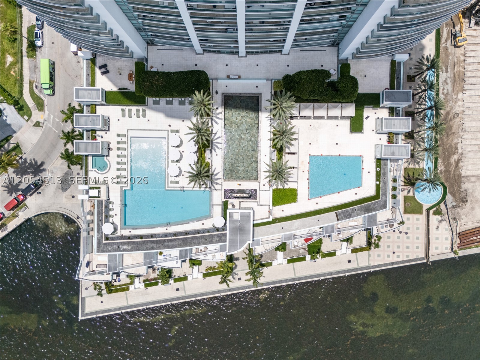 JADE RESIDENCES AT BRICKE - Residential
