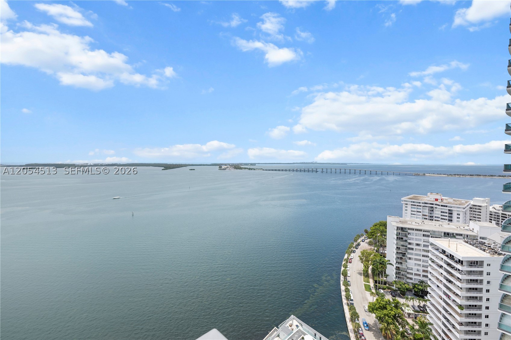 JADE RESIDENCES AT BRICKE - Residential