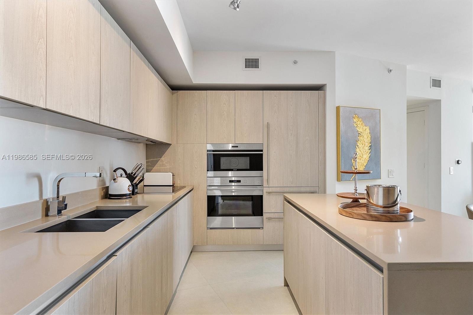 4111 SOUTH OCEAN DRIVE CO - Residential