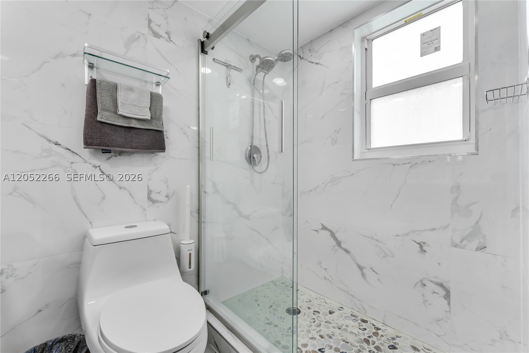 LAKESHORE AT UNIVERSITY P - Residential
