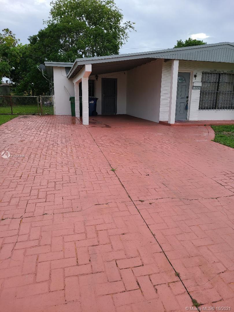 CAROL CITY 4TH ADDN - Residential