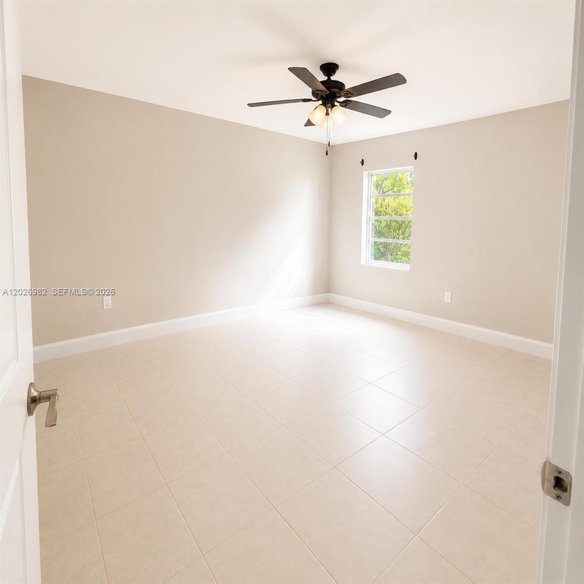 THE LEDGES CONDO - Residential Lease