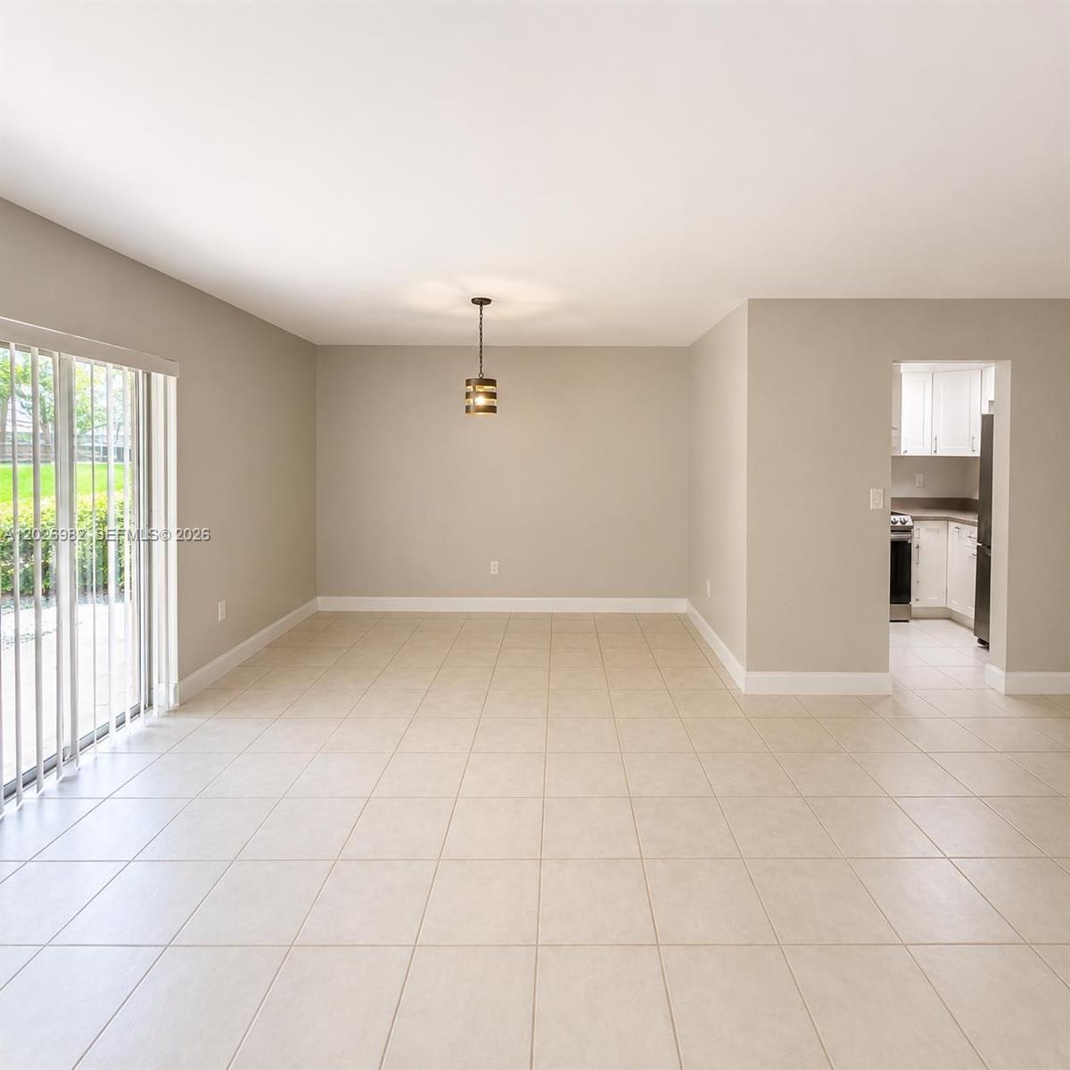 THE LEDGES CONDO - Residential Lease