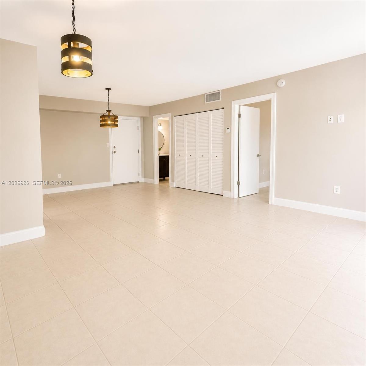 THE LEDGES CONDO - Residential Lease