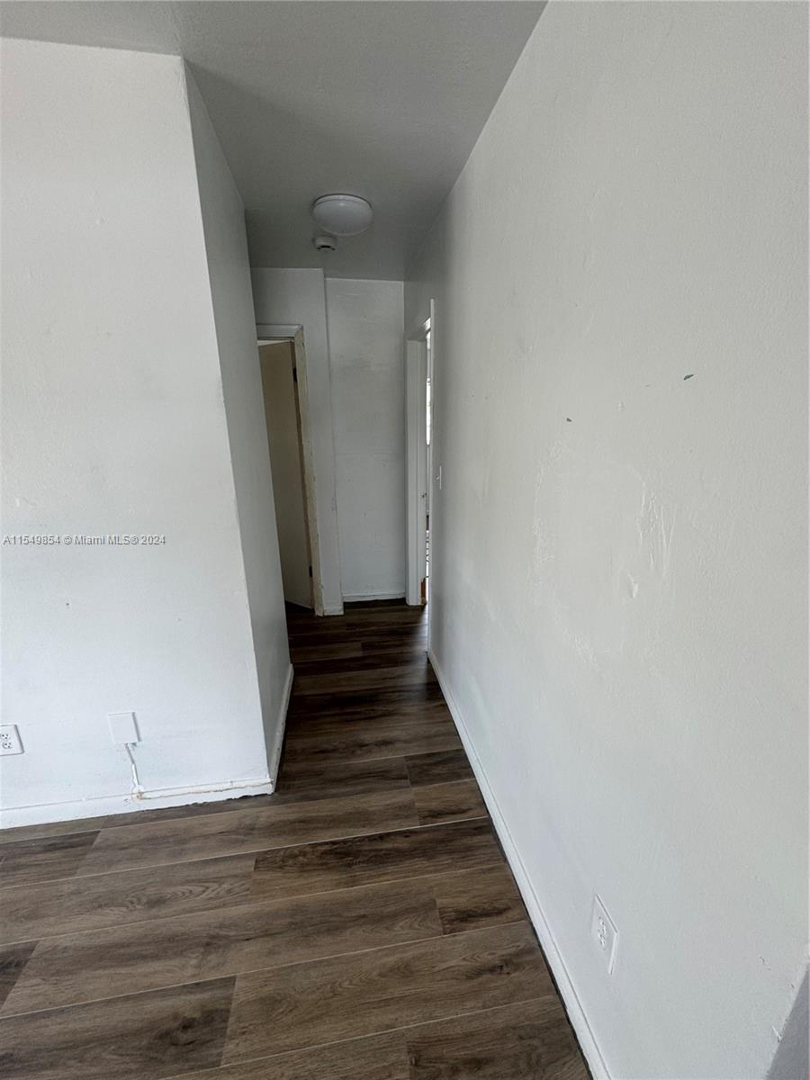 COBOS FRONTON SUB 1 - Residential Lease