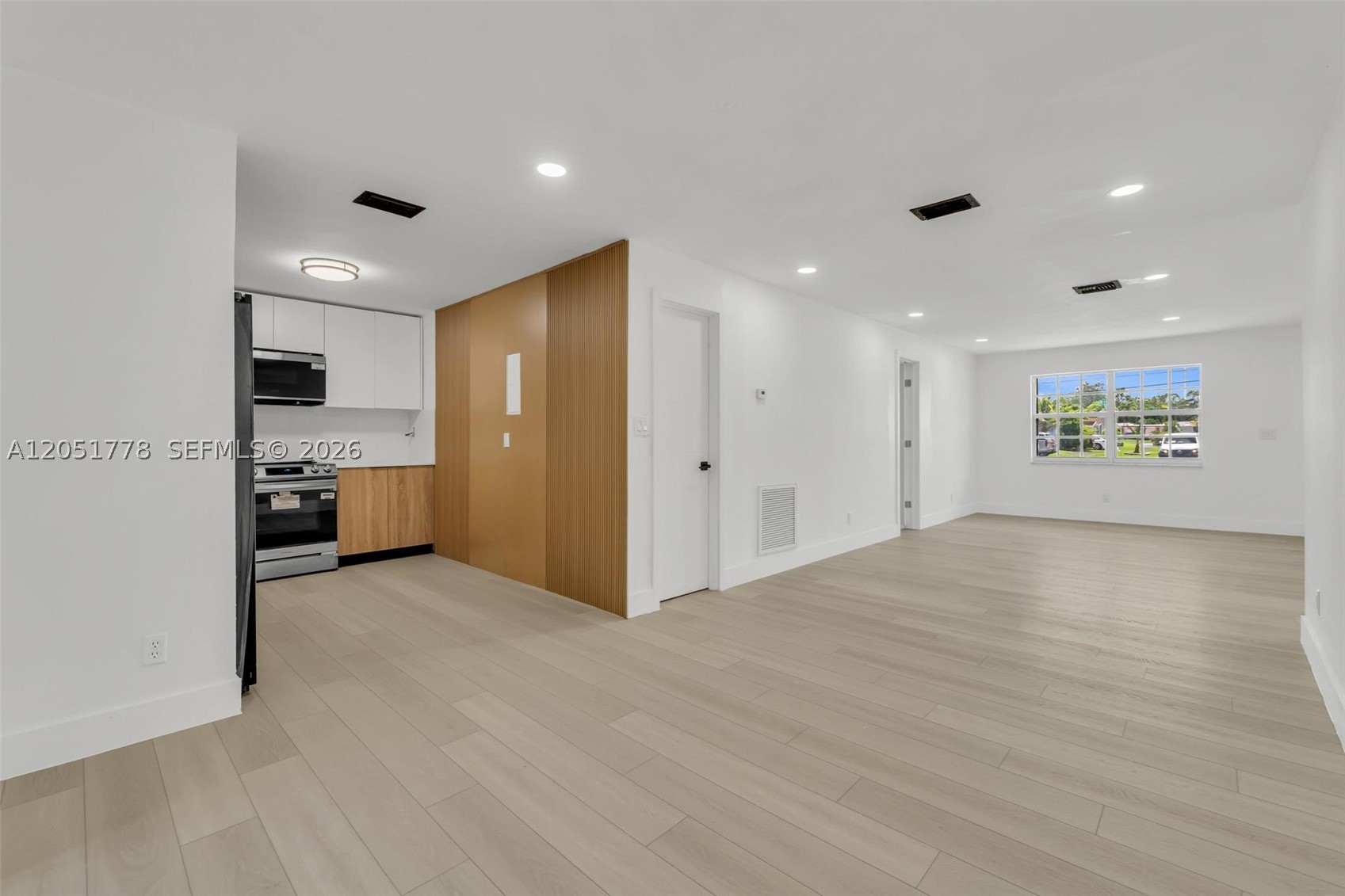 LAR ESTATES NO 3 - Residential