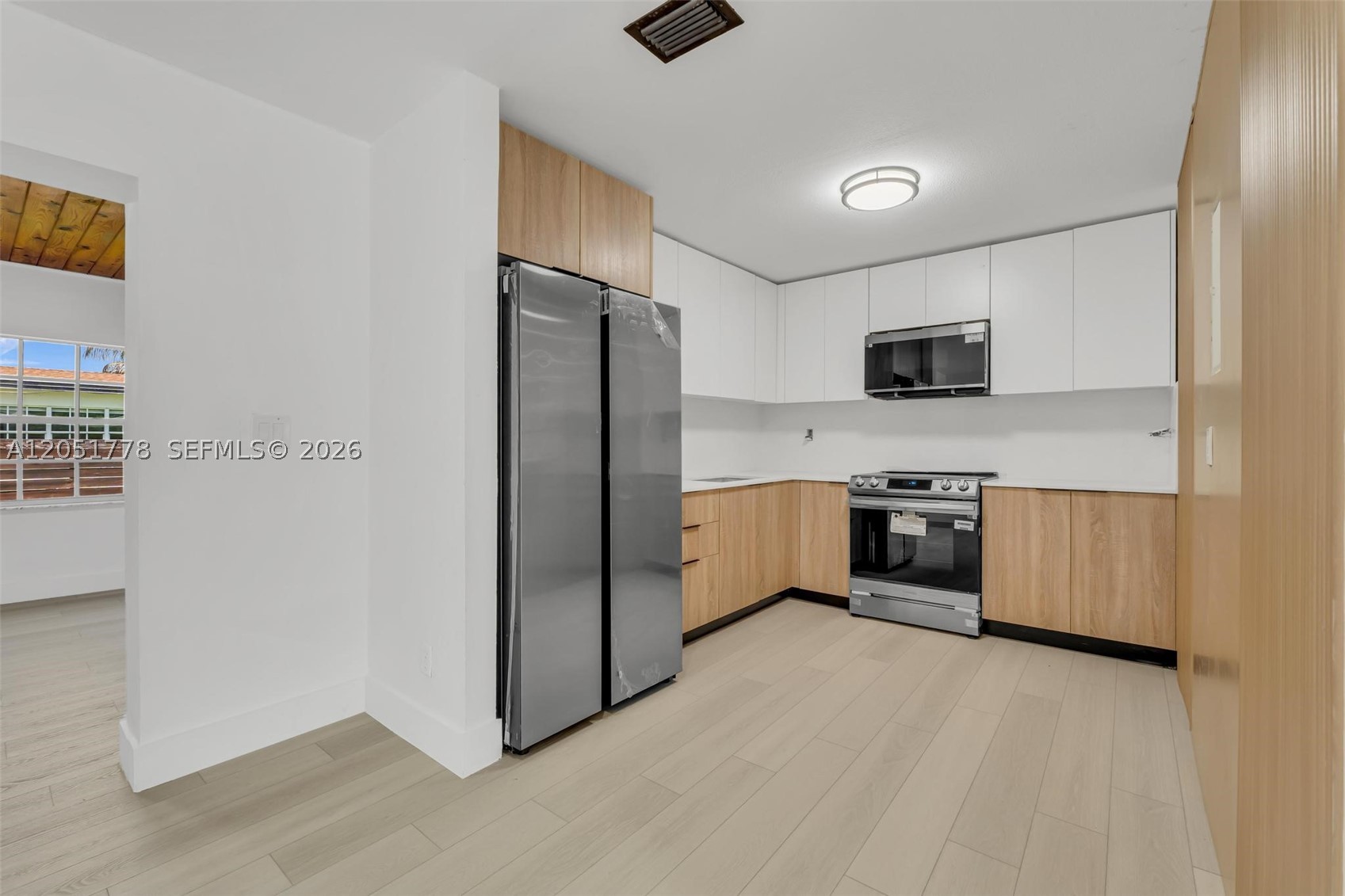 LAR ESTATES NO 3 - Residential