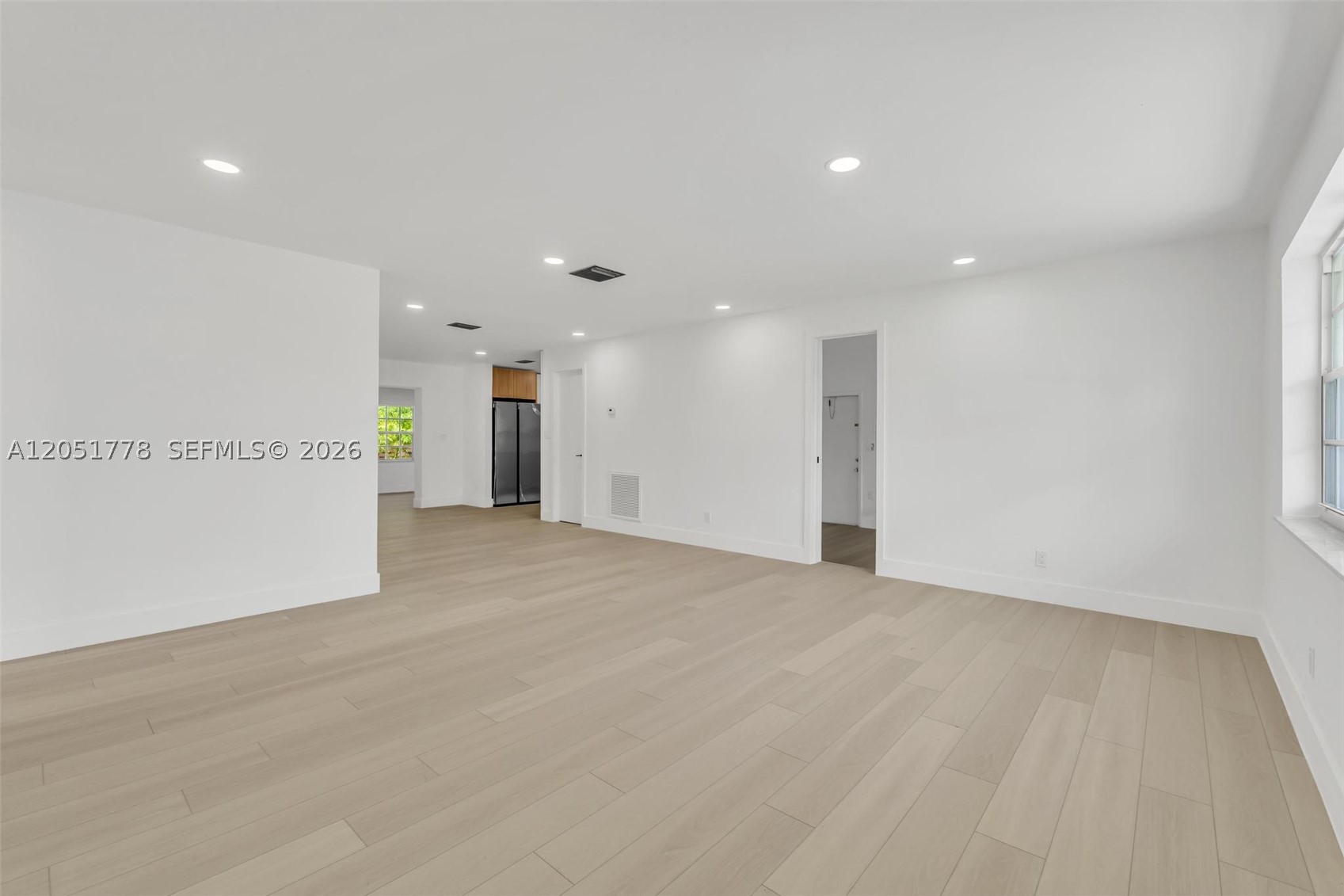 LAR ESTATES NO 3 - Residential