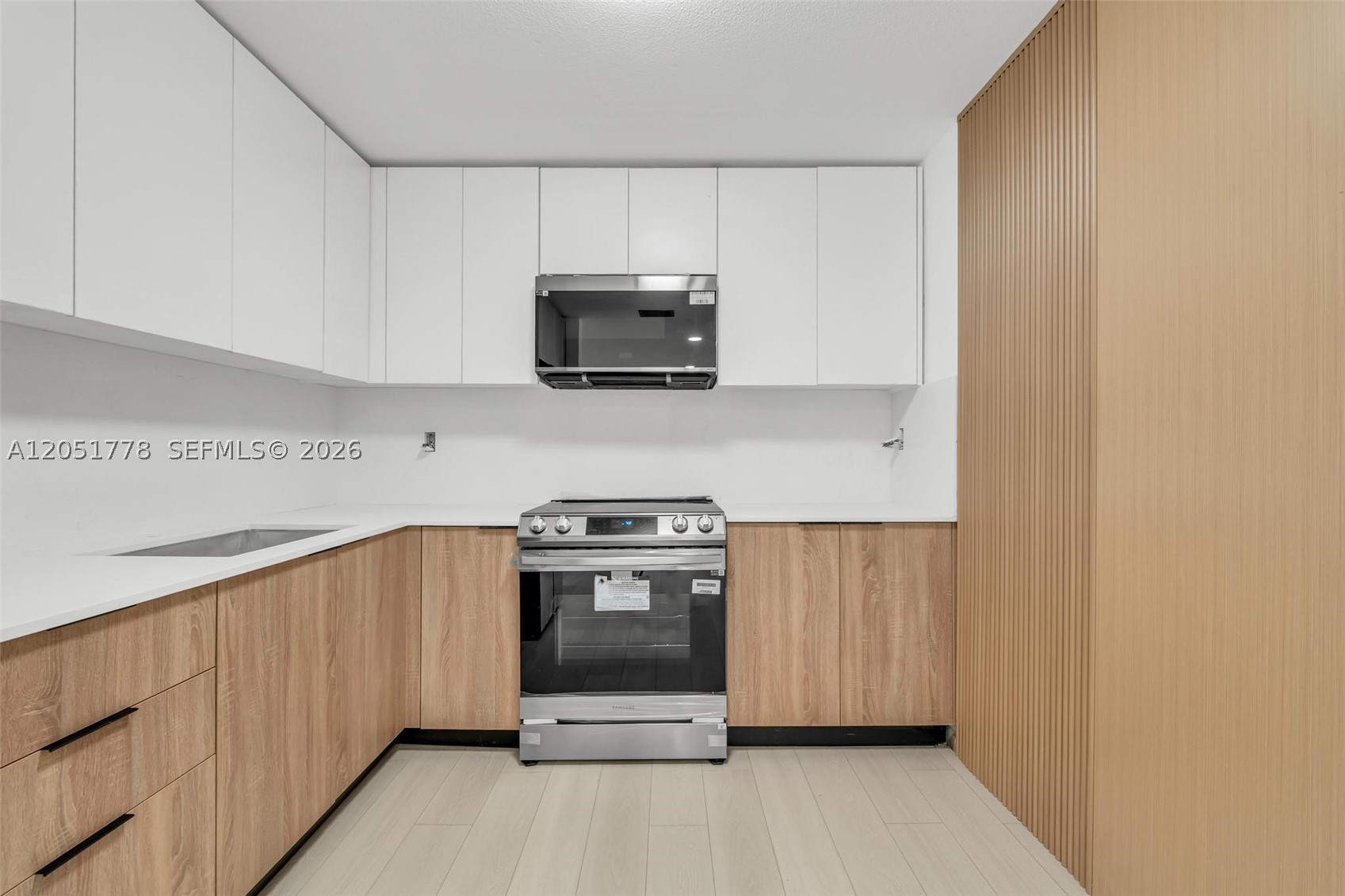 LAR ESTATES NO 3 - Residential
