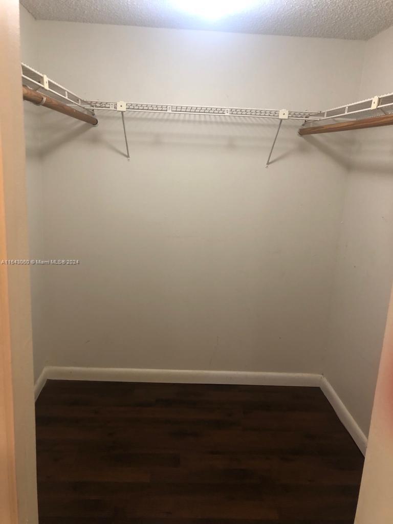 BUILDING THREE OF RACQUET - Residential Lease