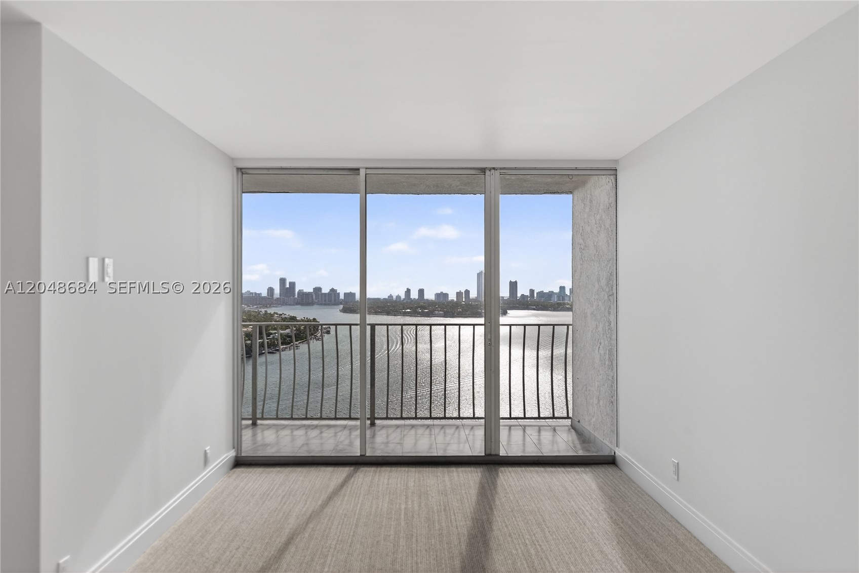 THE GRANDVIEW PALACE COND - Residential