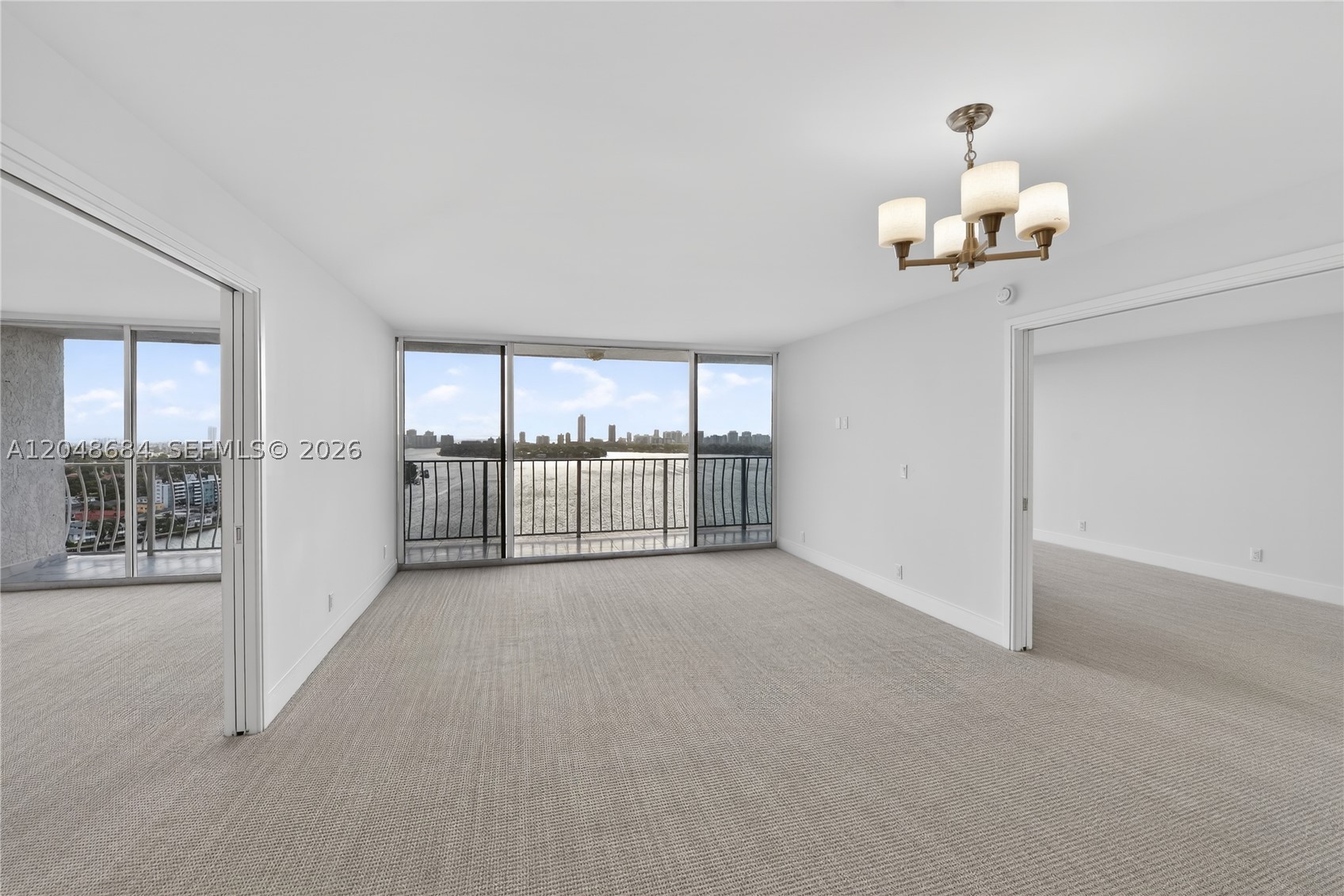 THE GRANDVIEW PALACE COND - Residential