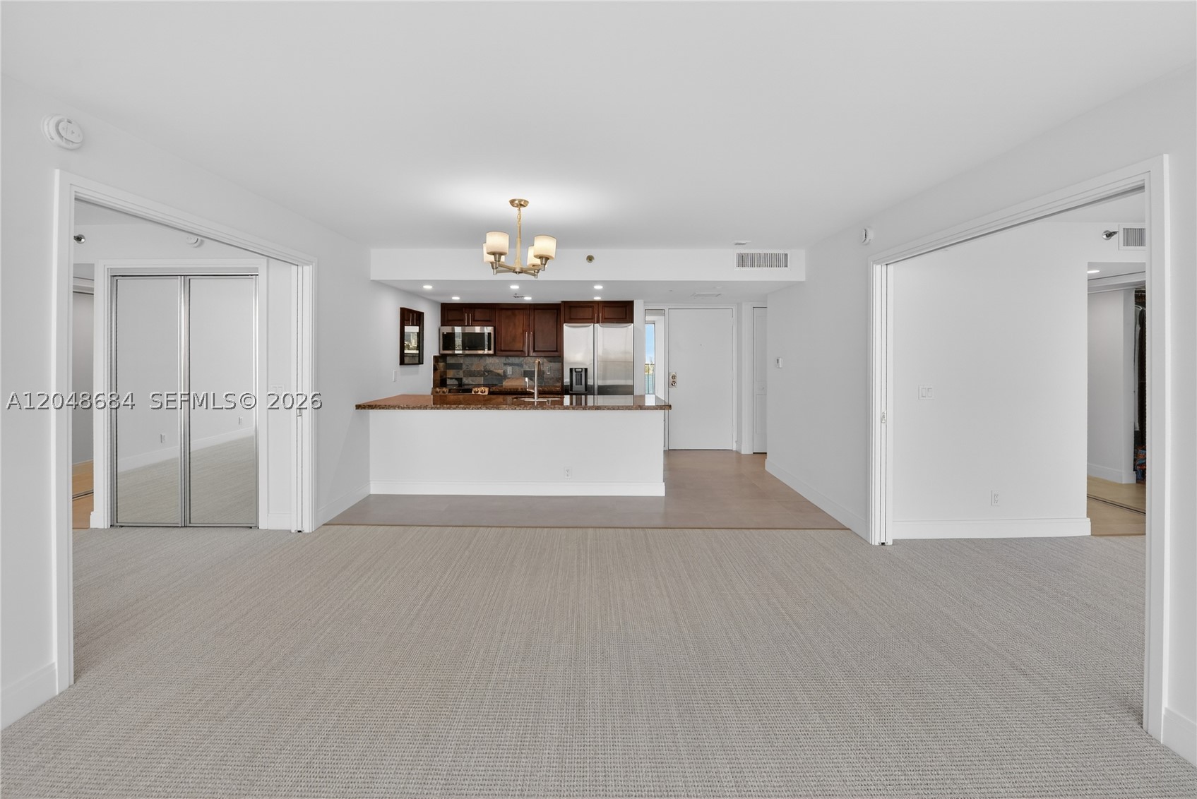 THE GRANDVIEW PALACE COND - Residential