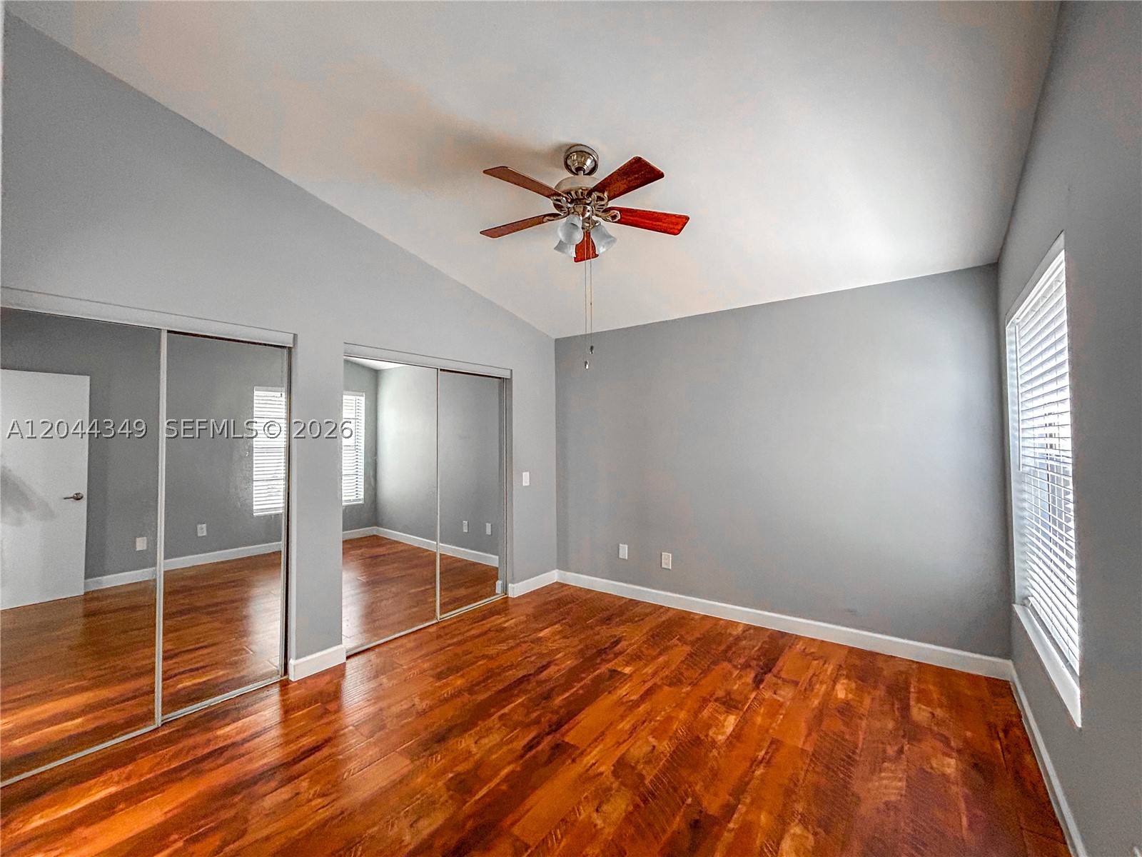 LAKES MEADOW VILG HOMES C - Residential