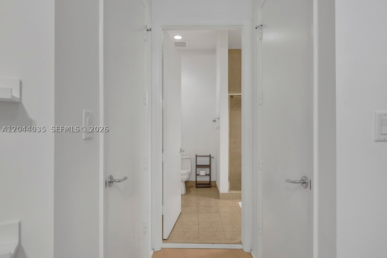TURNBERRY VLG NO TOWER - Residential