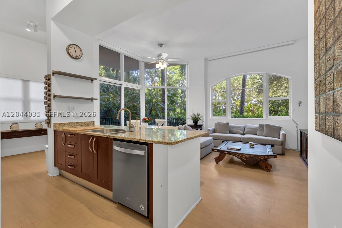 TURNBERRY VLG NO TOWER - Residential