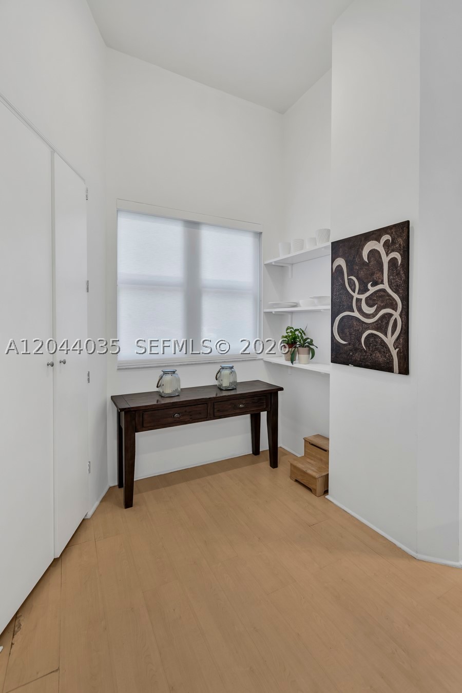 TURNBERRY VLG NO TOWER - Residential