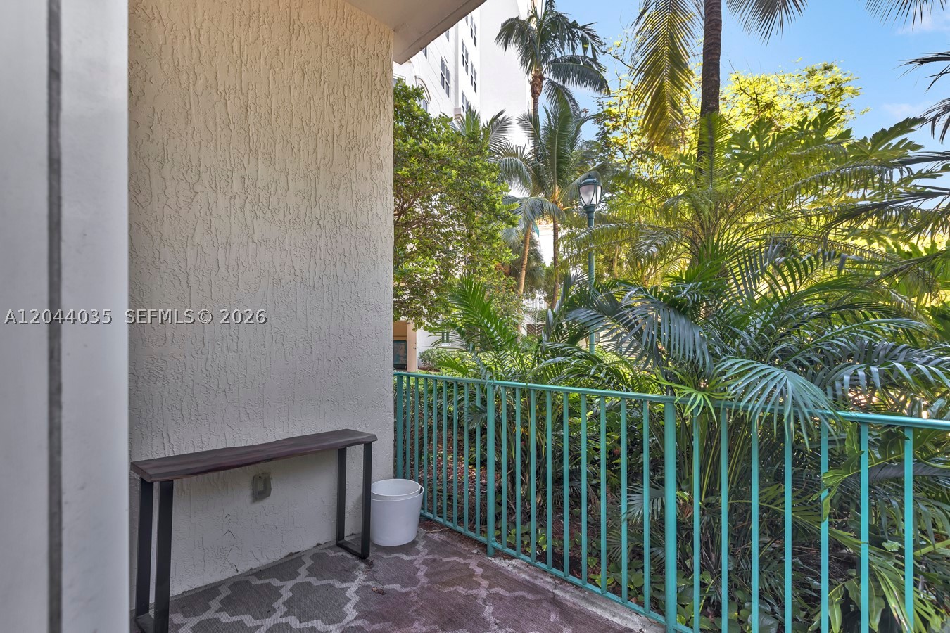TURNBERRY VLG NO TOWER - Residential