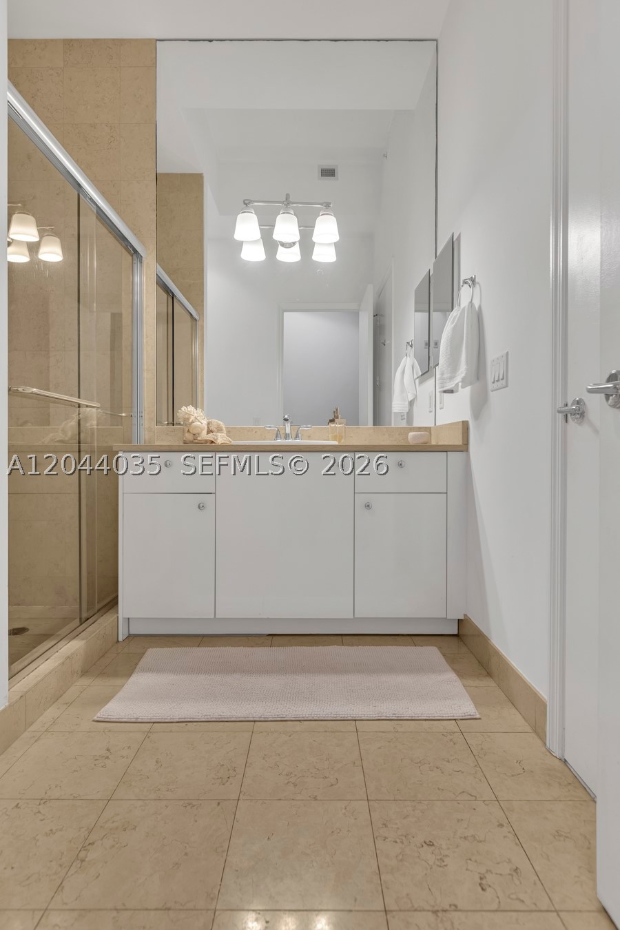 TURNBERRY VLG NO TOWER - Residential