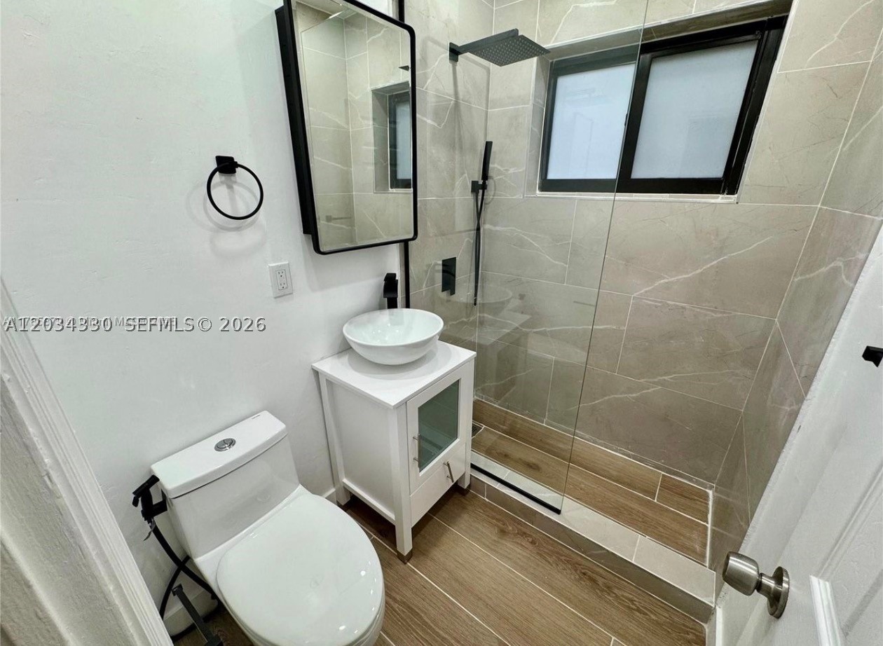 CITY OF MIAMI SOUTH - Residential Lease