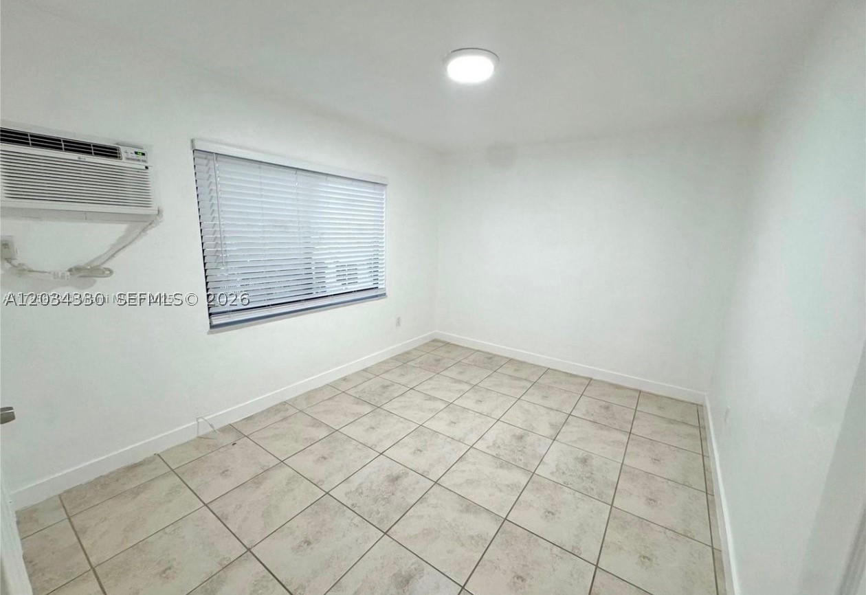 CITY OF MIAMI SOUTH - Residential Lease