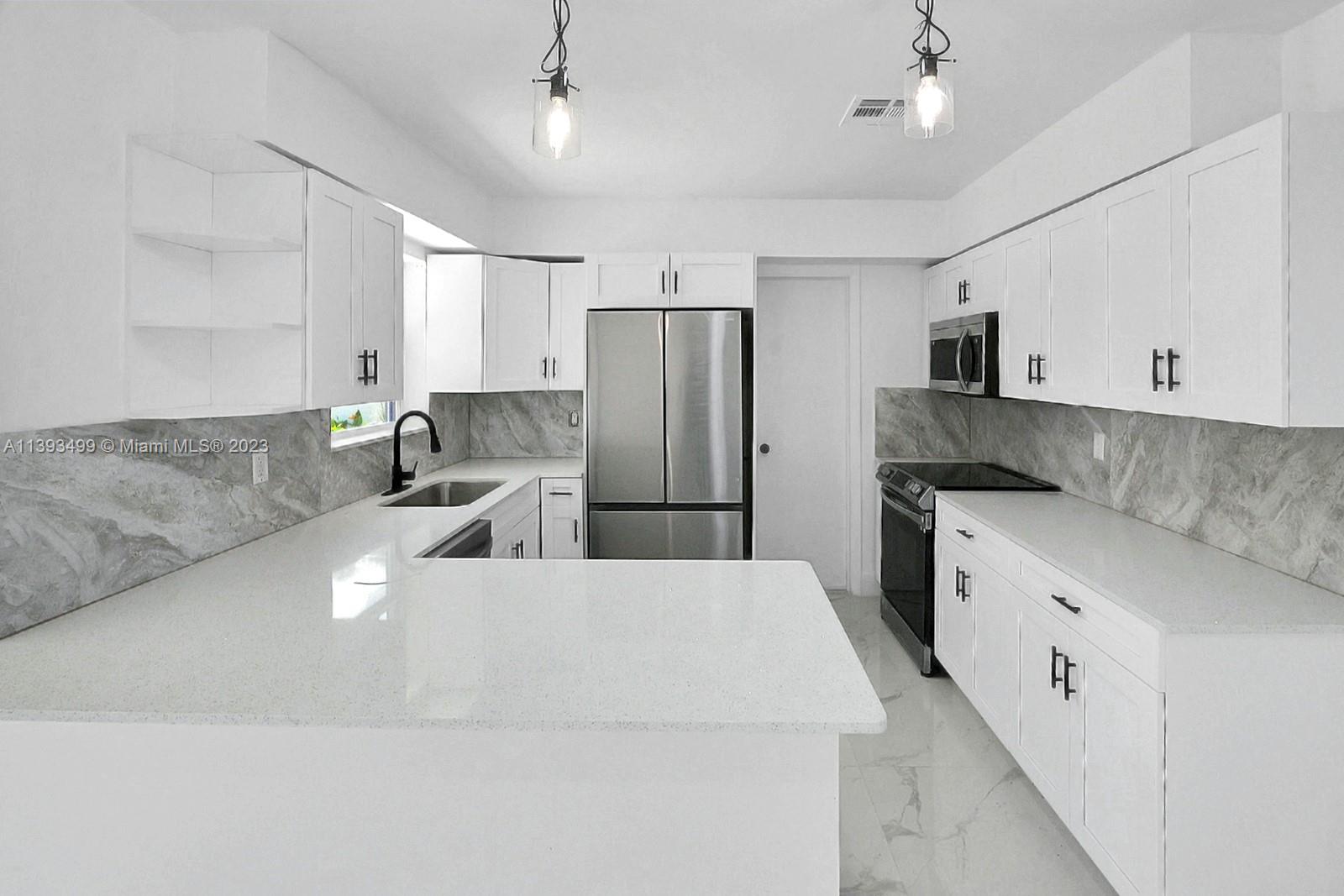ALMAR ESTATES - Residential Lease