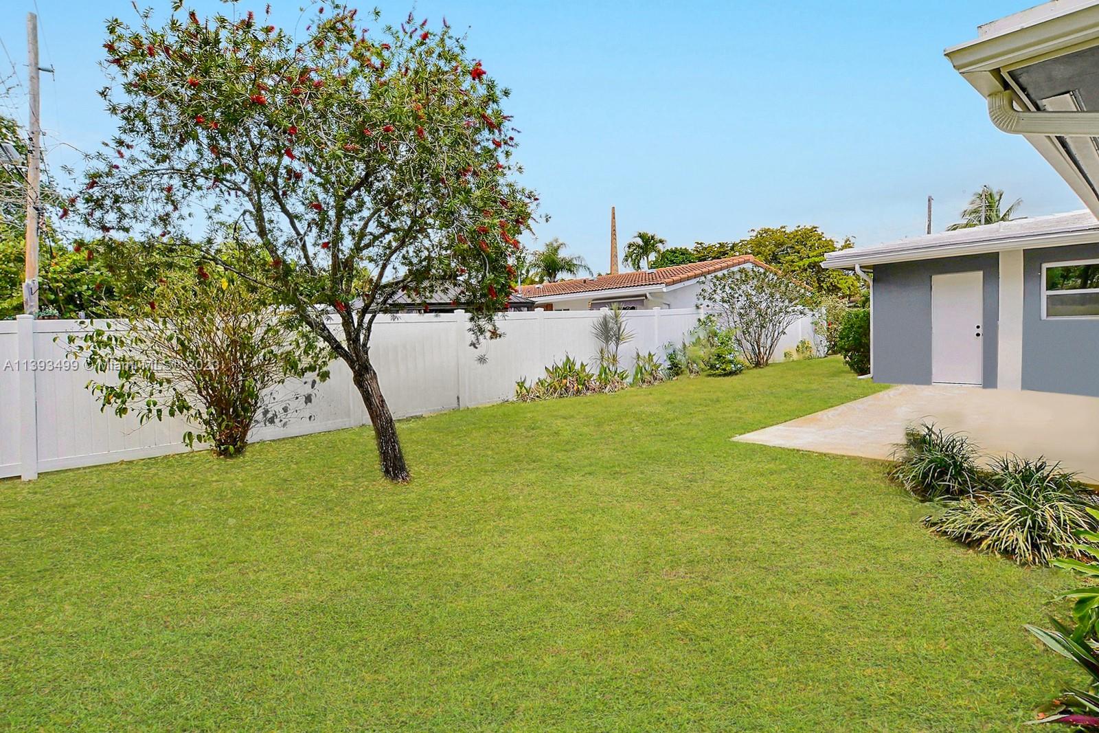 ALMAR ESTATES - Residential Lease