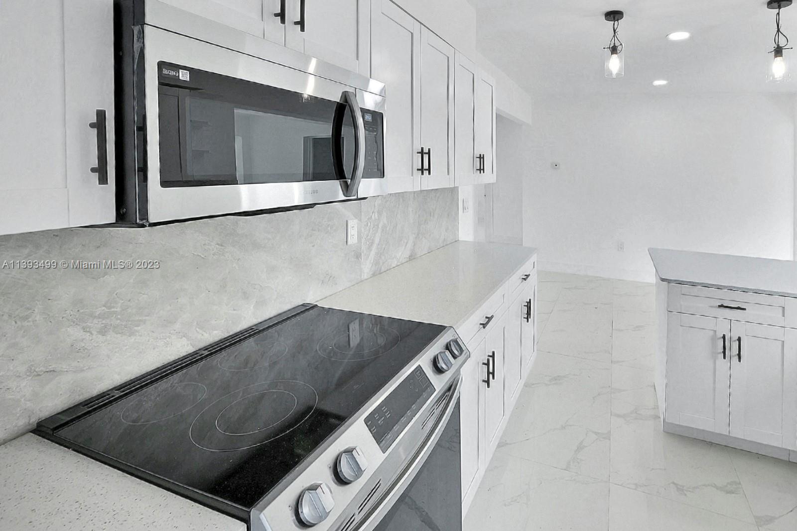 ALMAR ESTATES - Residential Lease