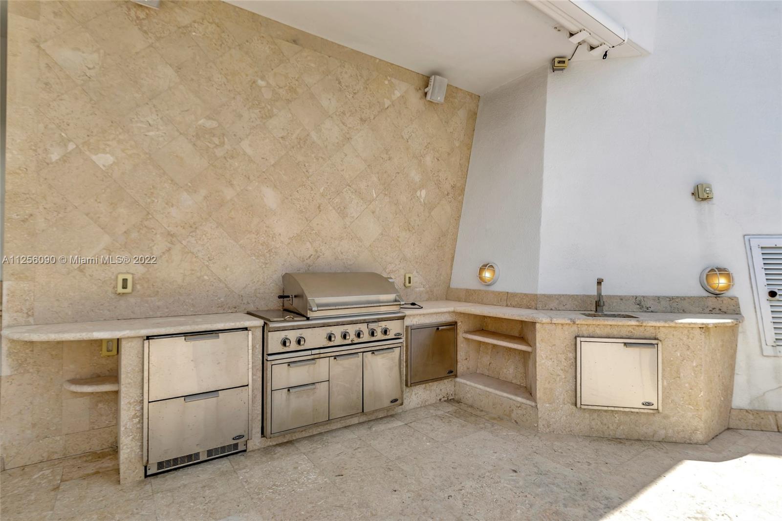 ONE ISLAND PLACE CONDO 1 - Residential