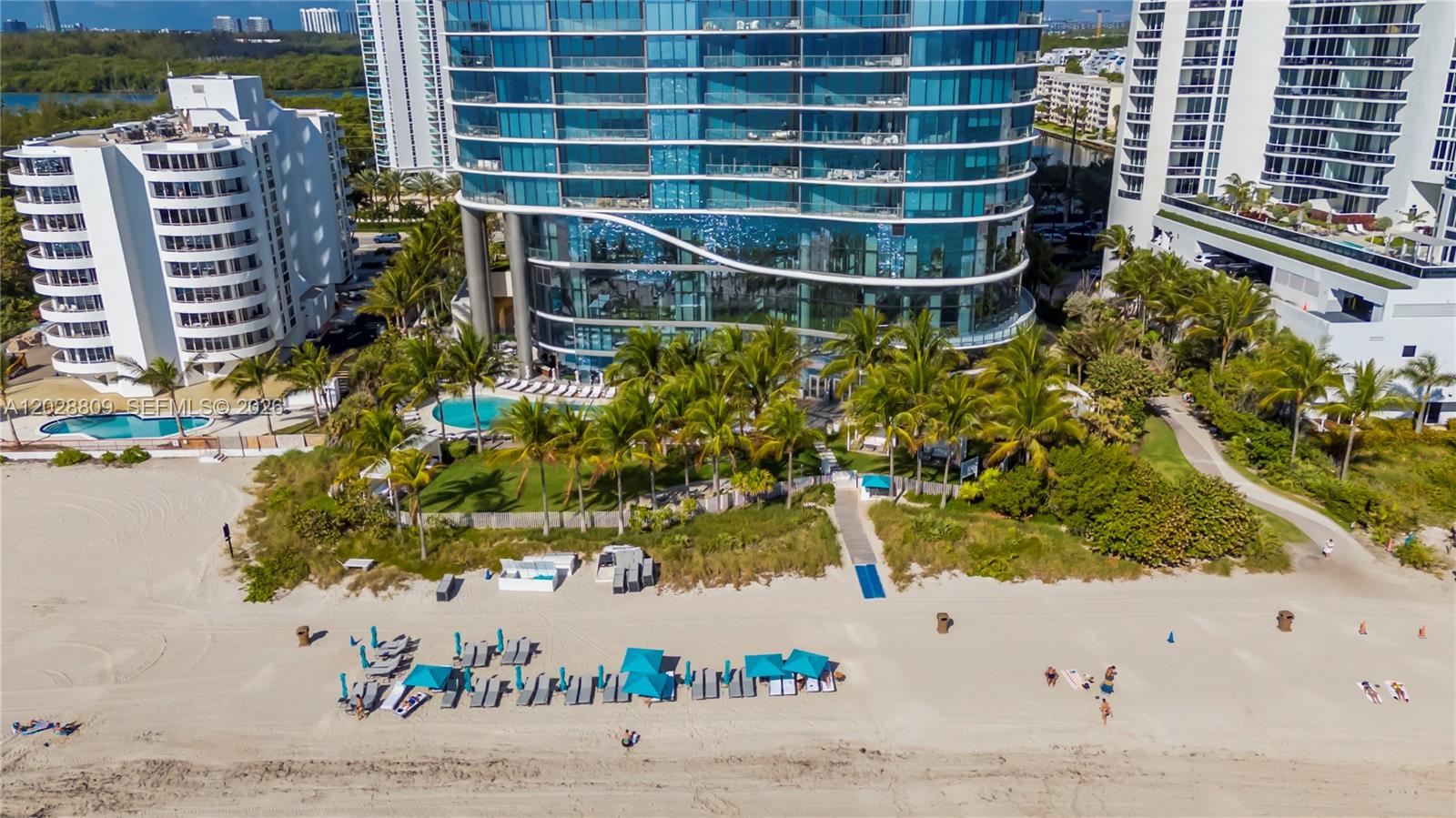 15701 COLLINS CONDO - Residential Lease