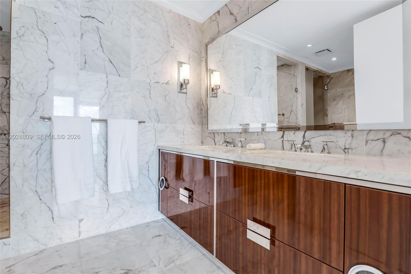 15701 COLLINS CONDO - Residential Lease