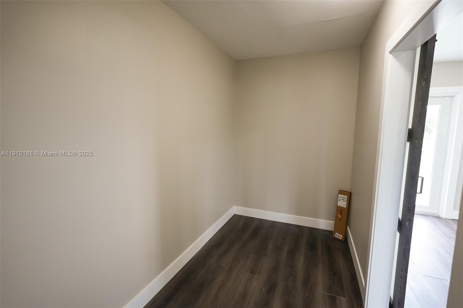 PERRINE GRANT LAND CO - Residential Lease