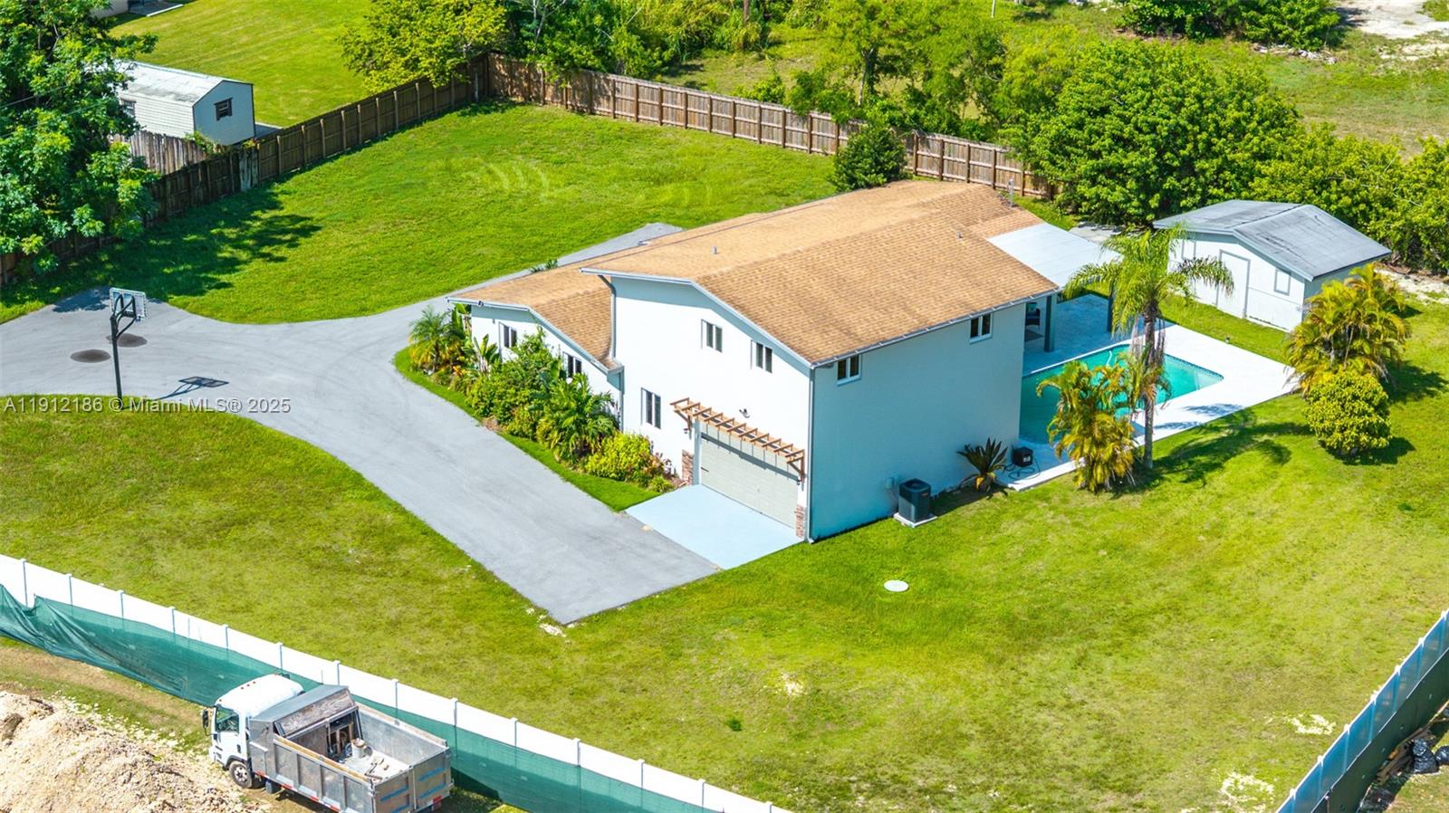 PERRINE GRANT LAND CO - Residential Lease