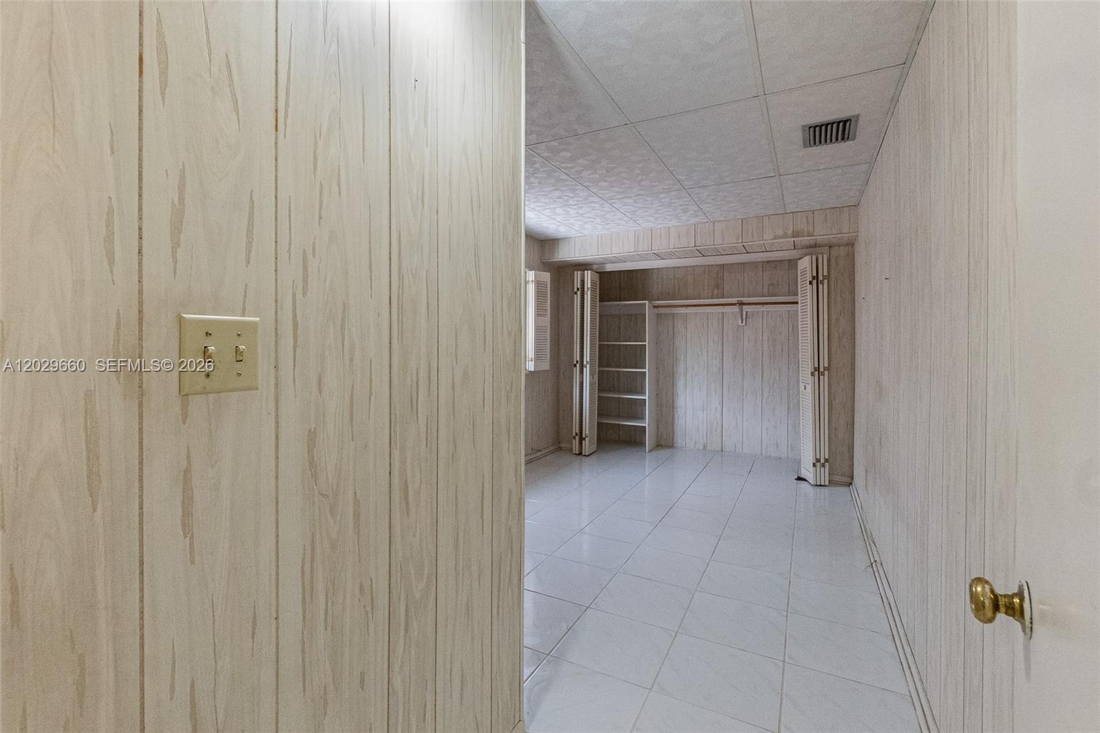 DARLINGTON MANOR - Residential