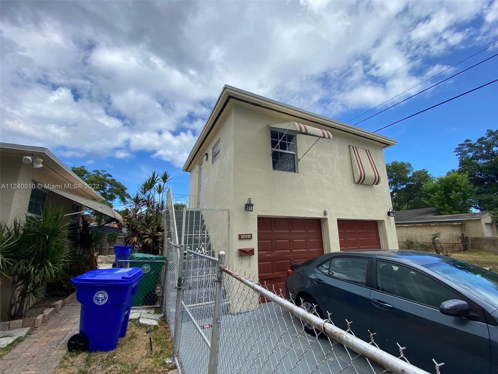 PALM PARK AMD - Residential Lease