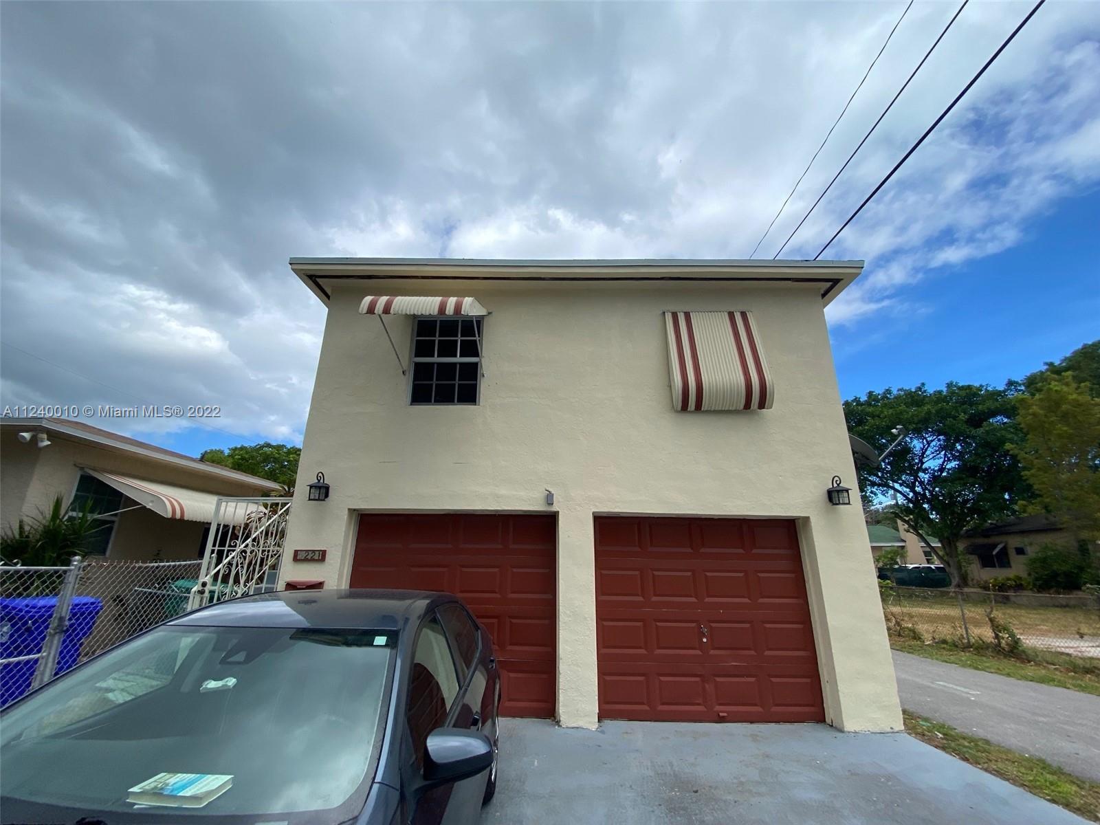 PALM PARK AMD - Residential Lease