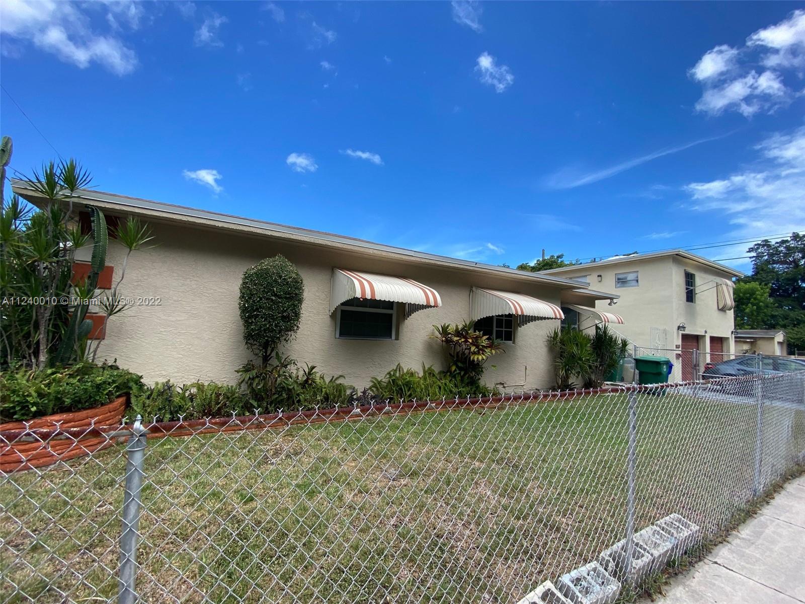 PALM PARK AMD - Residential Lease