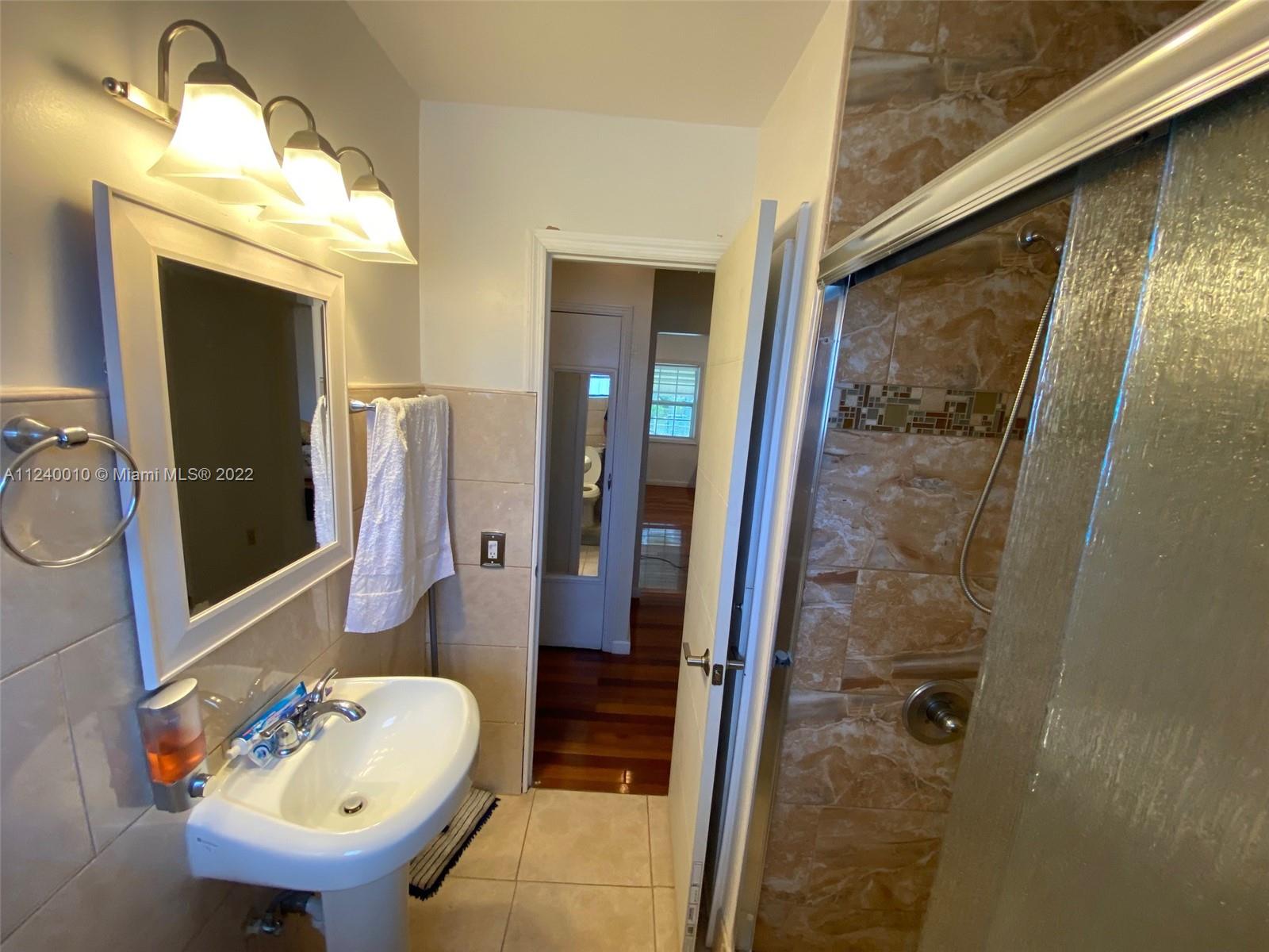 PALM PARK AMD - Residential Lease