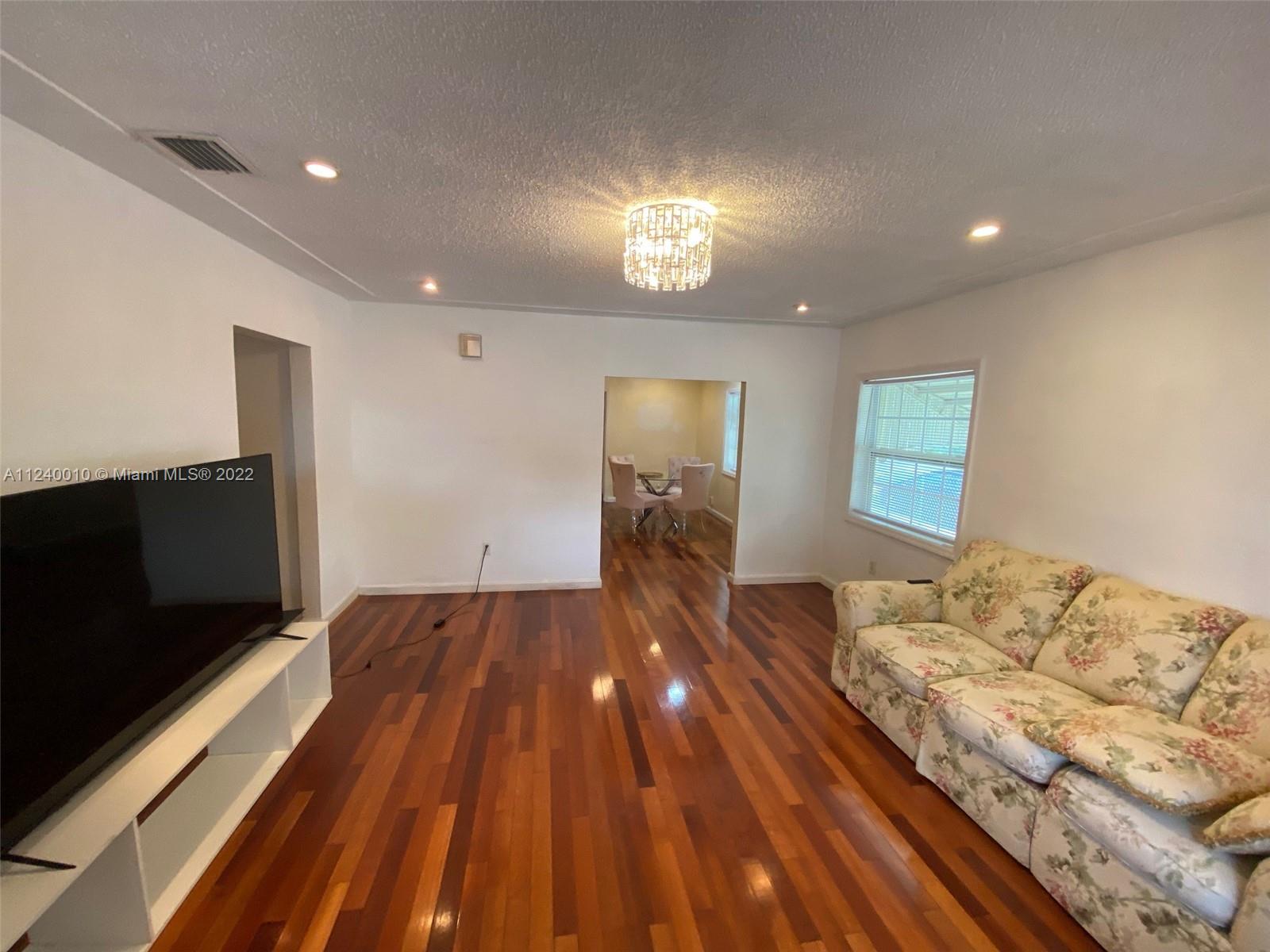 PALM PARK AMD - Residential Lease