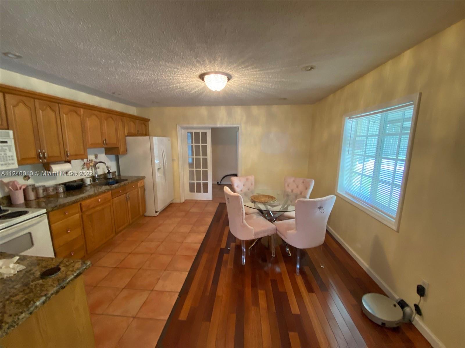 PALM PARK AMD - Residential Lease