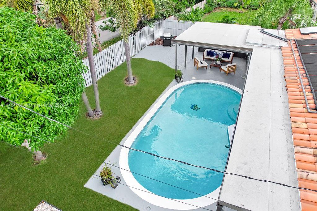 CORAL HEIGHTS - Residential