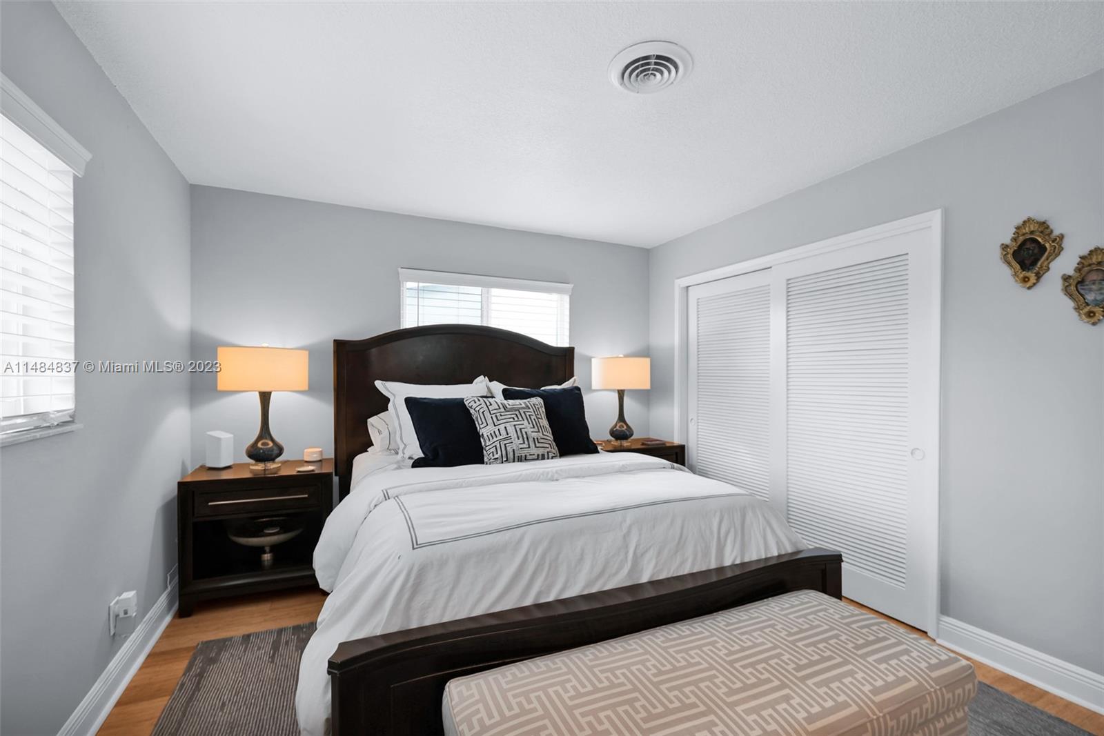 CORAL HEIGHTS - Residential